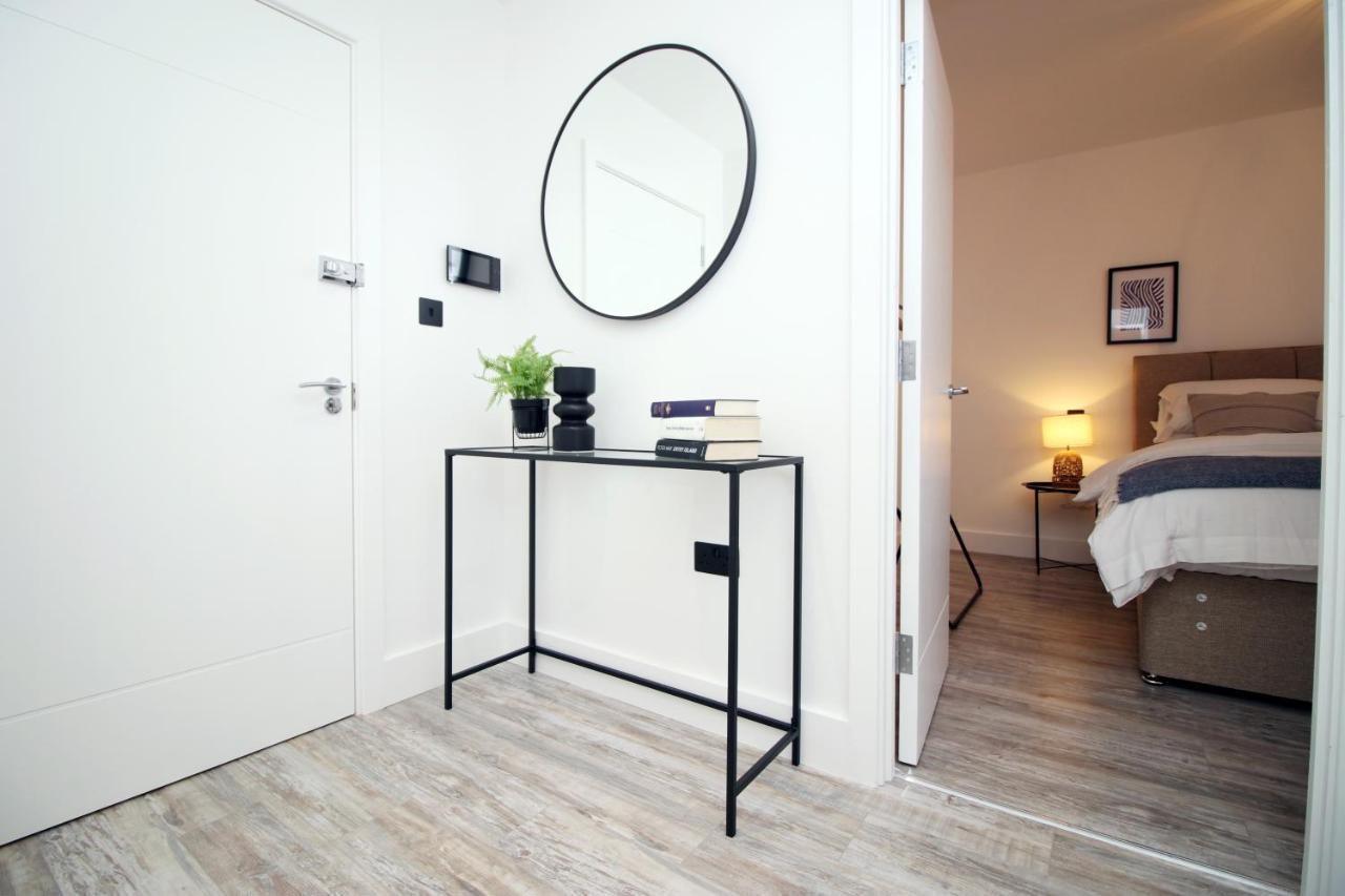 Kingsbridge Point - Cosy One Bed Apartments Near Town Centre, Swindon Exterior foto